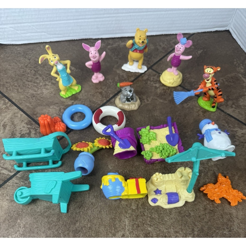 1998 Vintage Disney Winnie the Pooh Figurine/Cake Toppers Lot of 19 Collectibles